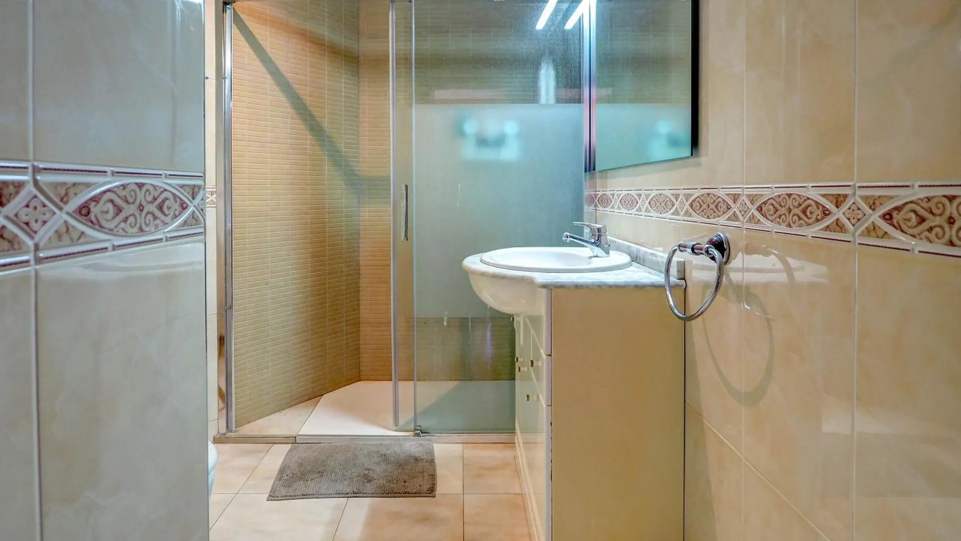 Castell Apartment By Hello Homes Sitges Spain